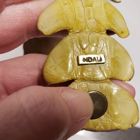 Ndau Collection Crocodile Leather Wrist Cuff - Light Green Approx 6 1/2" wrist - Picture 12 of 15